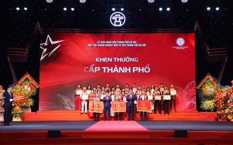 Ghi nhận và tri ân những đóng góp xuất sắc của cộng đồng doanh nghiệp